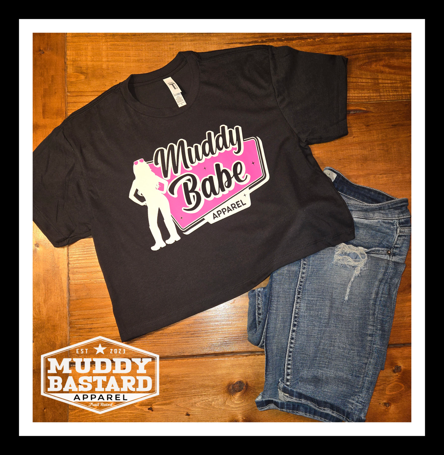 Muddy Babe Logo T-shirt
